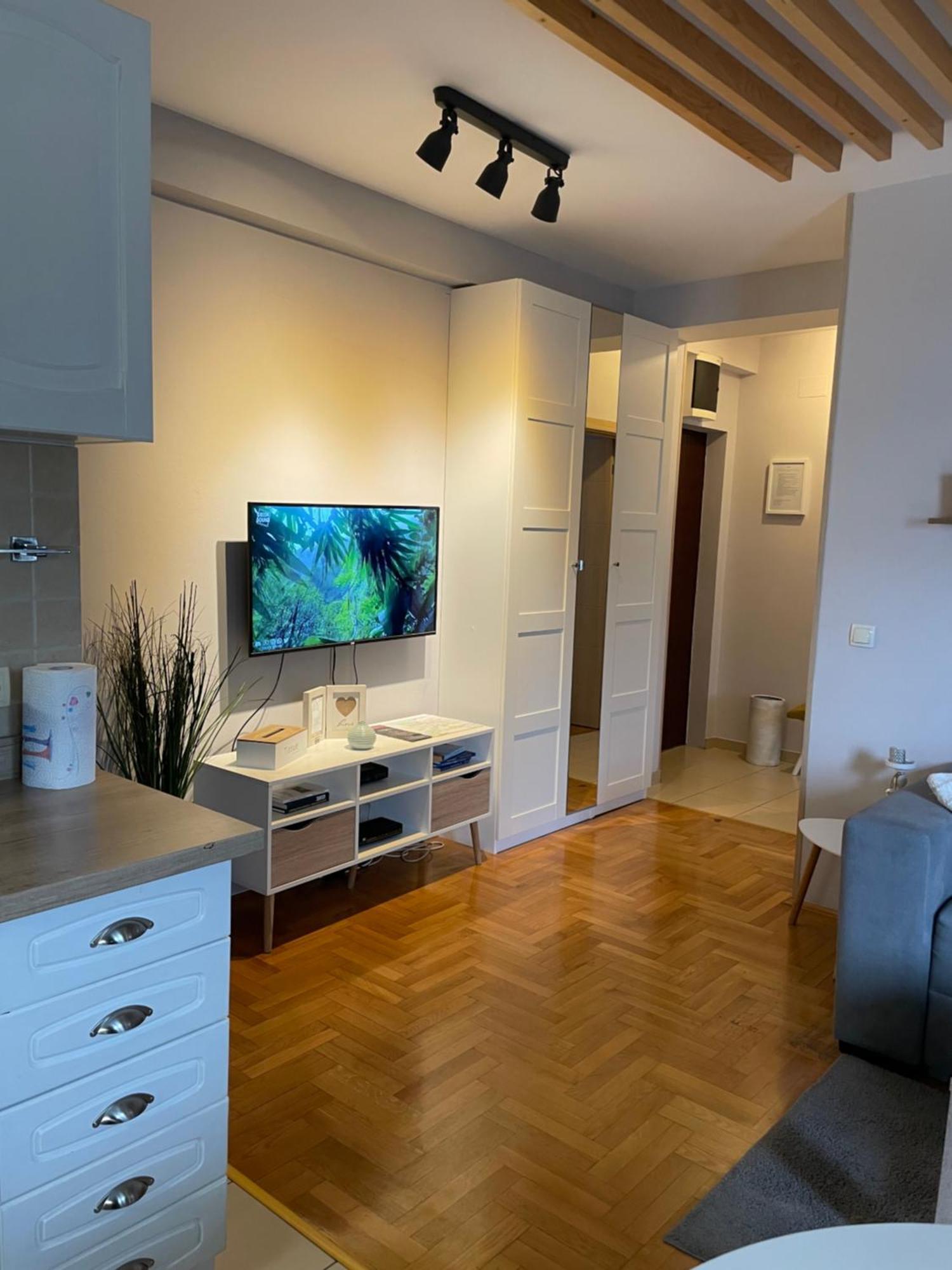 Apartment Cerska Mrb بلغراد المظهر الخارجي الصورة