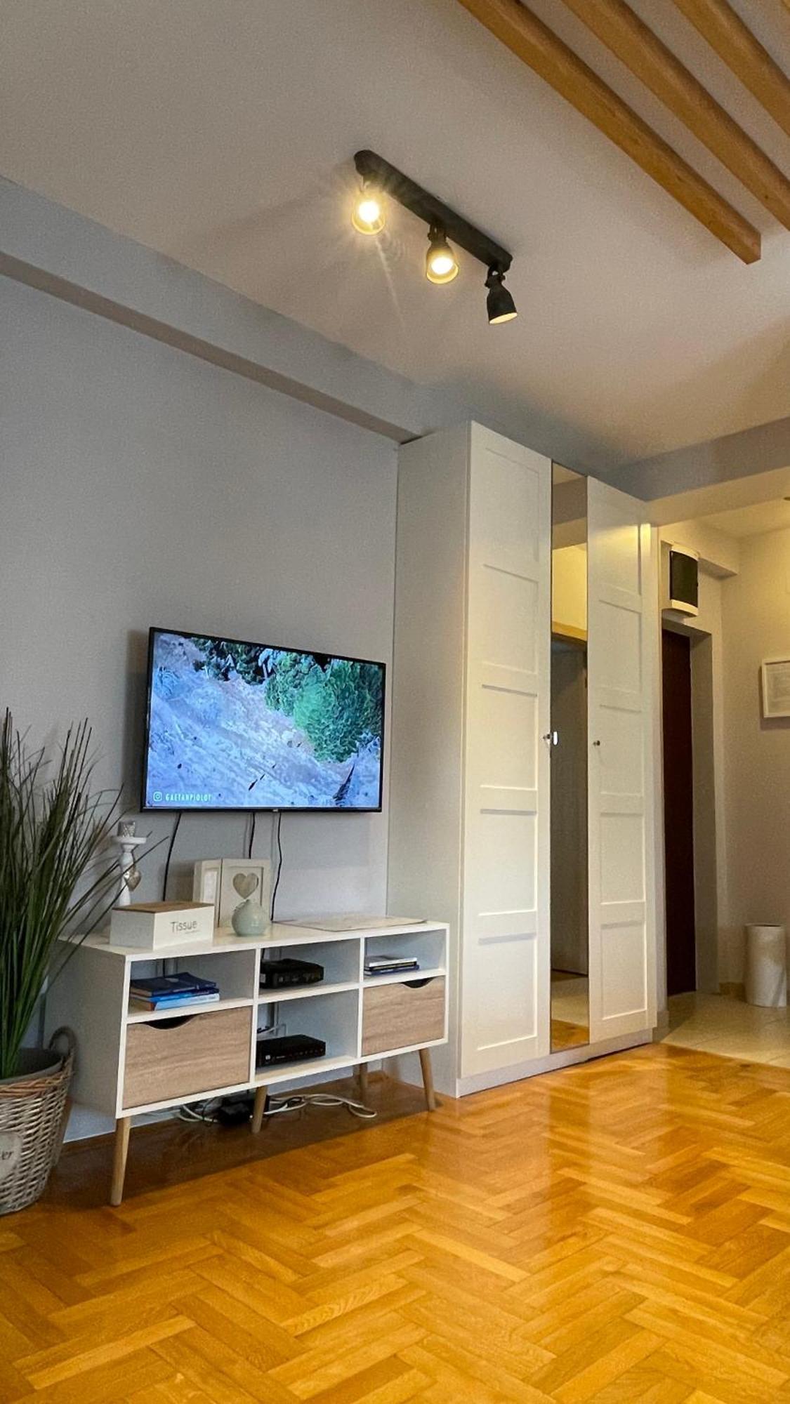 Apartment Cerska Mrb بلغراد المظهر الخارجي الصورة