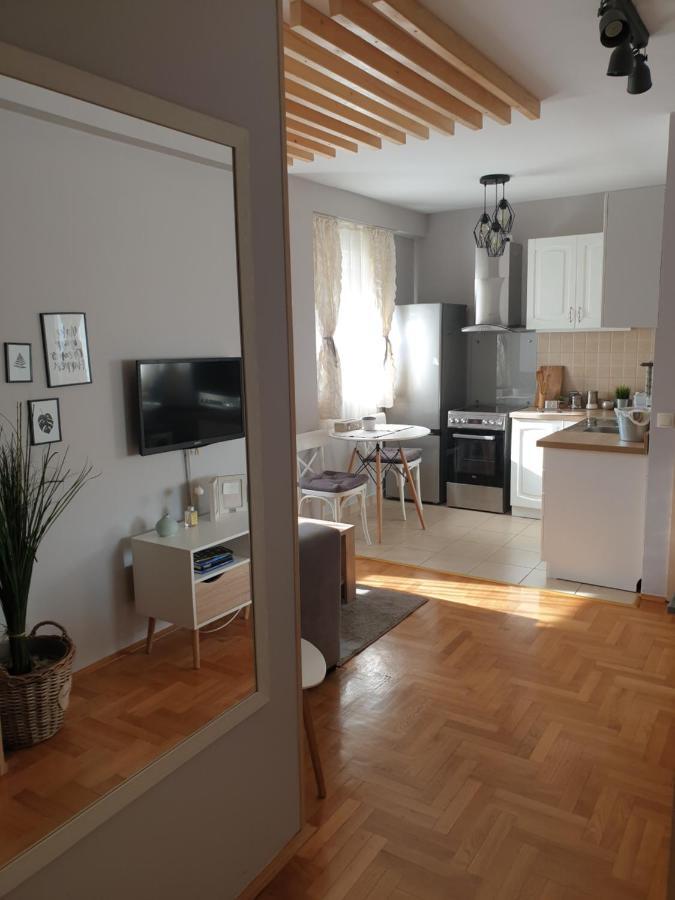 Apartment Cerska Mrb بلغراد المظهر الخارجي الصورة