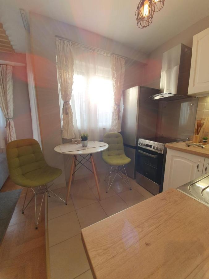 Apartment Cerska Mrb بلغراد المظهر الخارجي الصورة